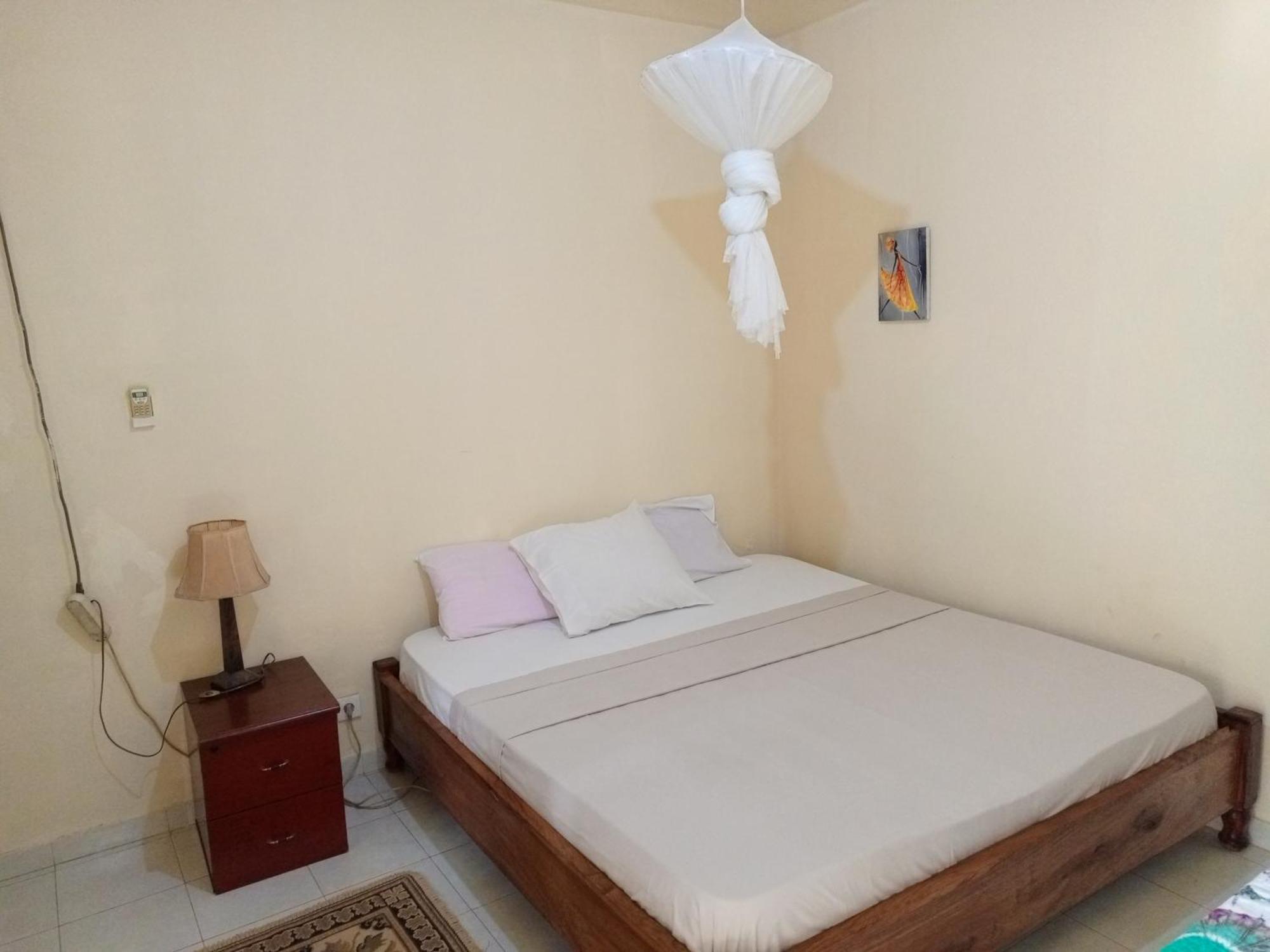 Casa Cacheu Homestay Guest House Bissau Esterno foto