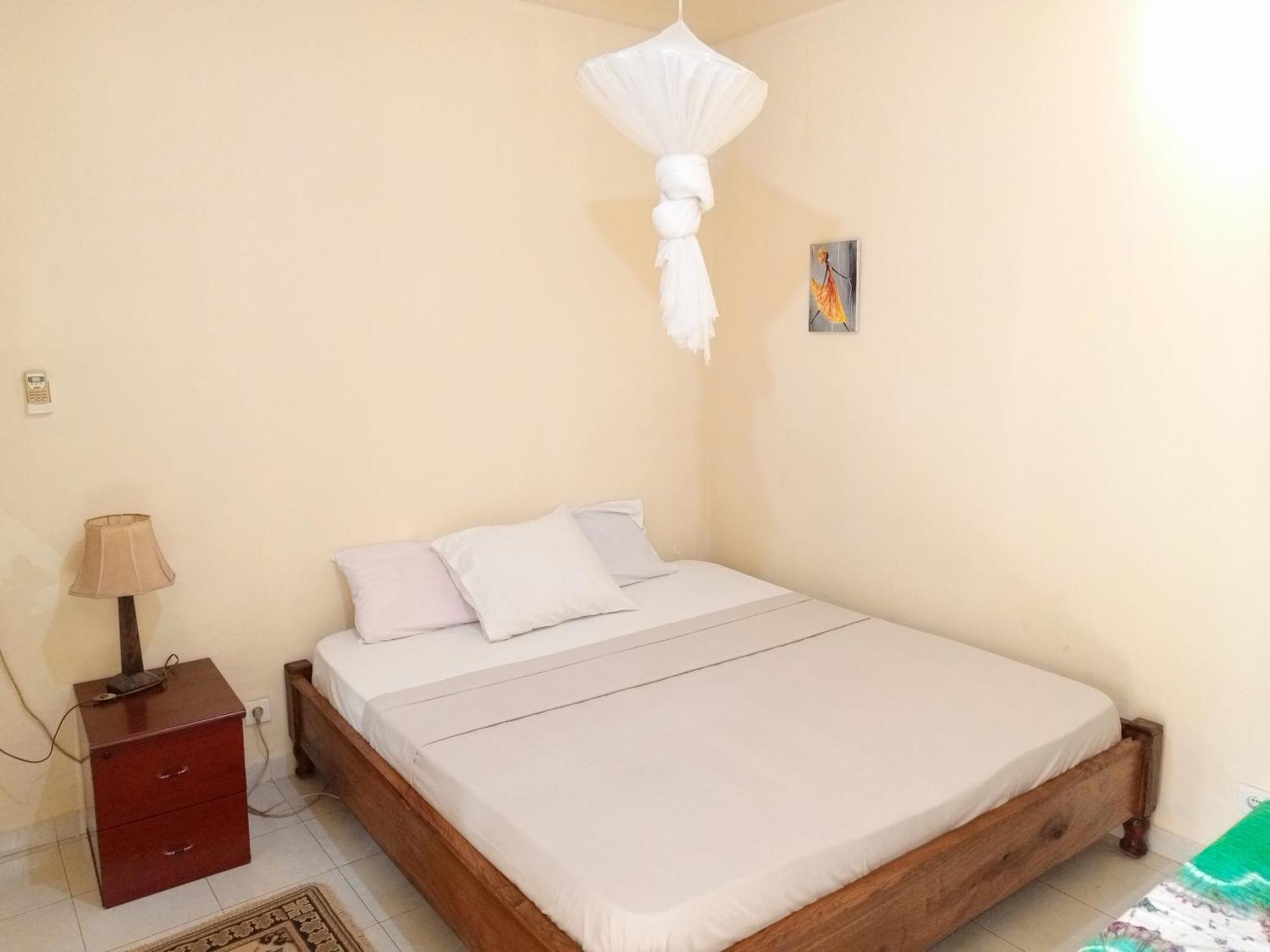 Casa Cacheu Homestay Guest House Bissau Esterno foto