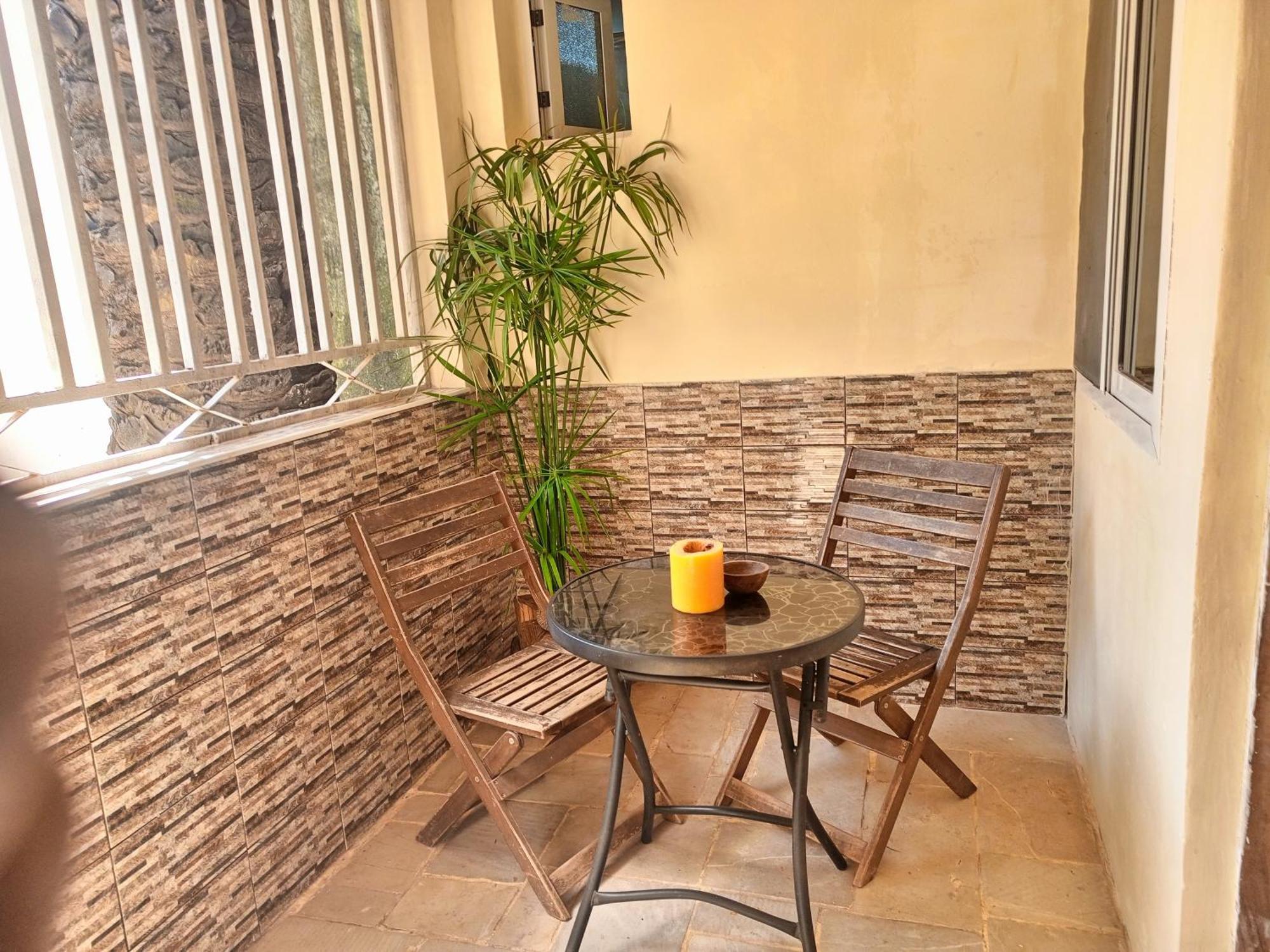 Casa Cacheu Homestay Guest House Bissau Esterno foto