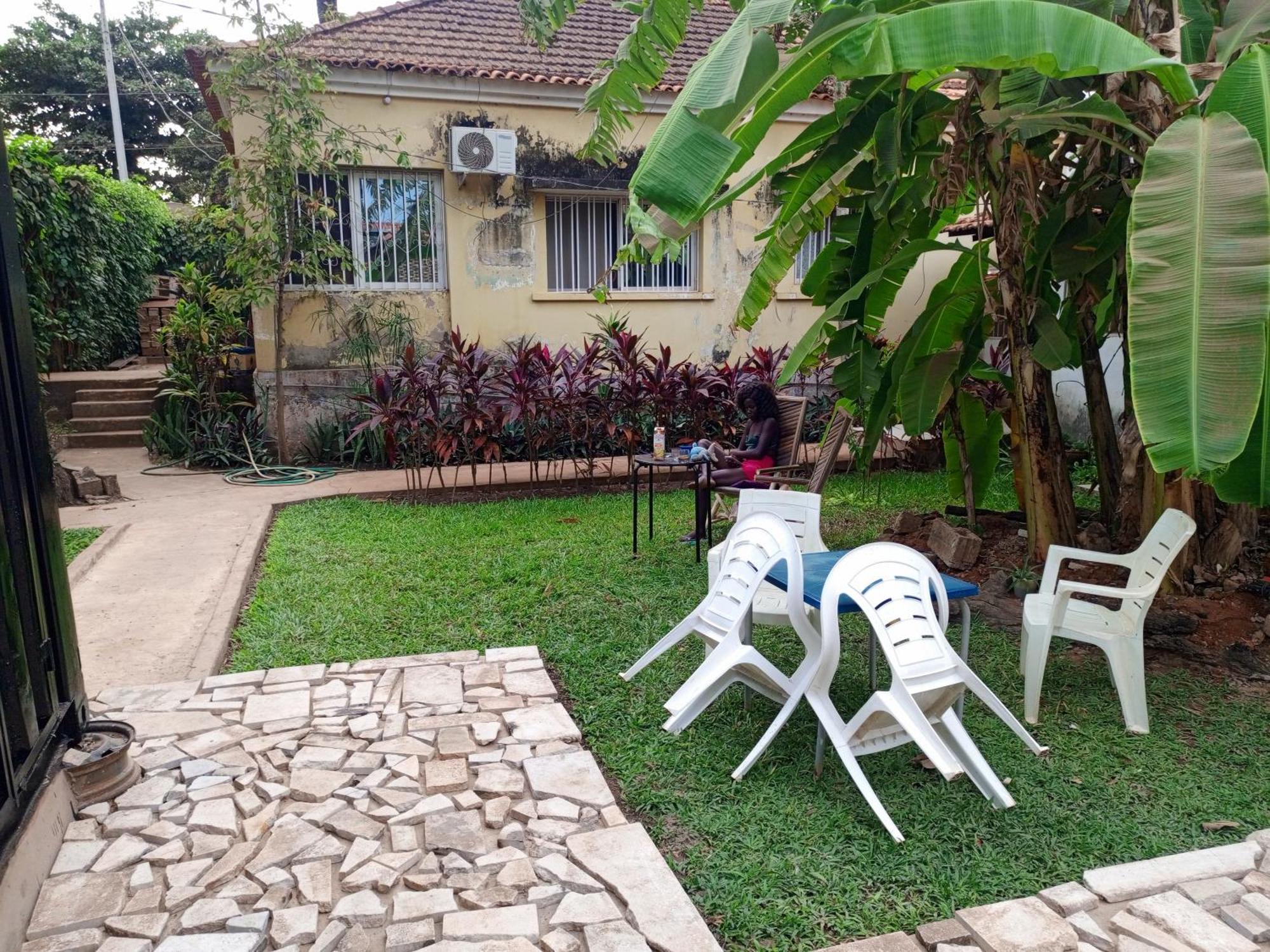 Casa Cacheu Homestay Guest House Bissau Esterno foto