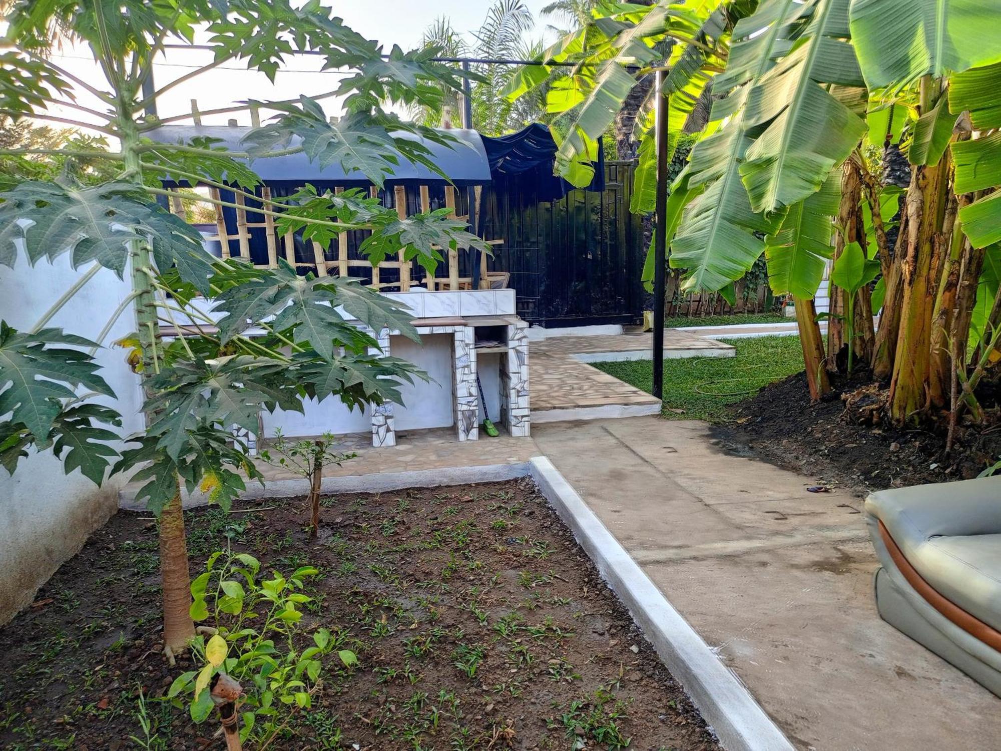 Casa Cacheu Homestay Guest House Bissau Esterno foto