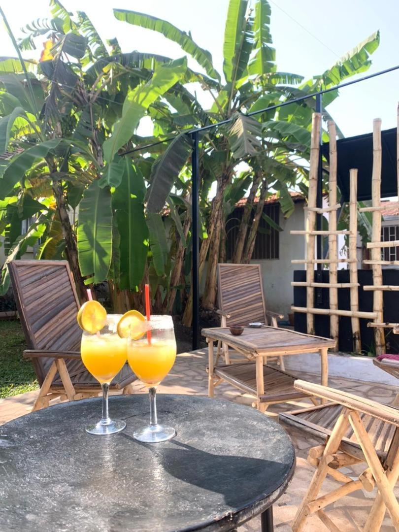 Casa Cacheu Homestay Guest House Bissau Esterno foto